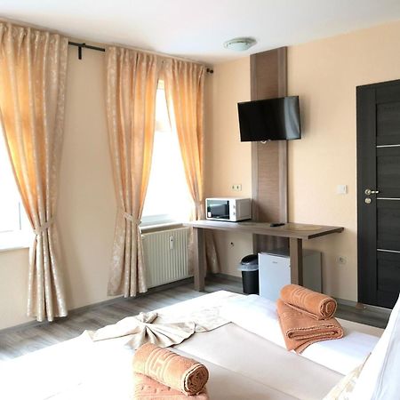 Pension Goldenes Vogtland Adorf ภายนอก รูปภาพ