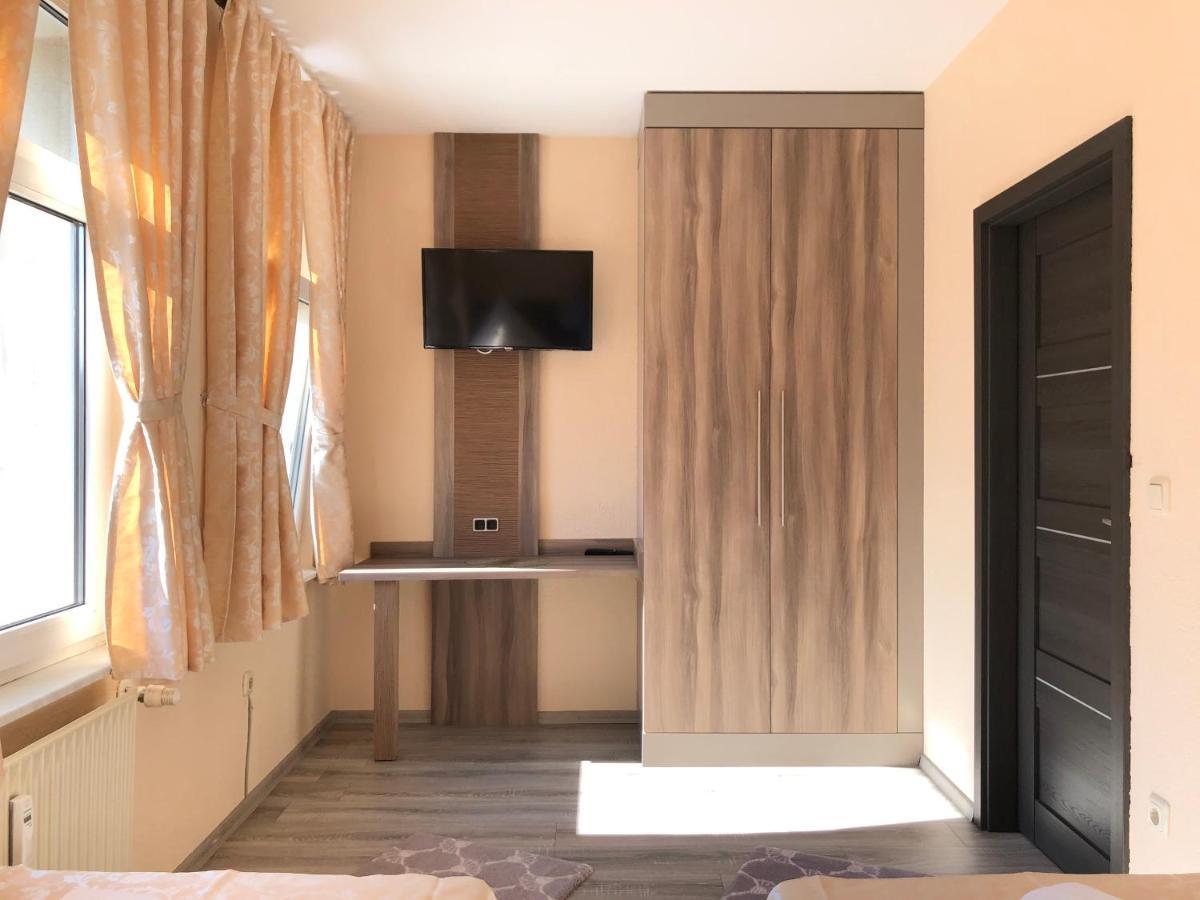 Pension Goldenes Vogtland Adorf ภายนอก รูปภาพ