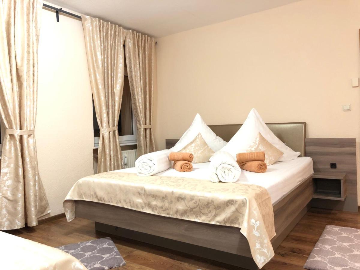 Pension Goldenes Vogtland Adorf ภายนอก รูปภาพ
