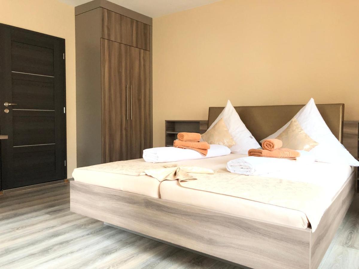 Pension Goldenes Vogtland Adorf ภายนอก รูปภาพ