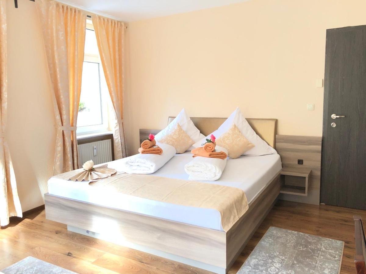 Pension Goldenes Vogtland Adorf ภายนอก รูปภาพ