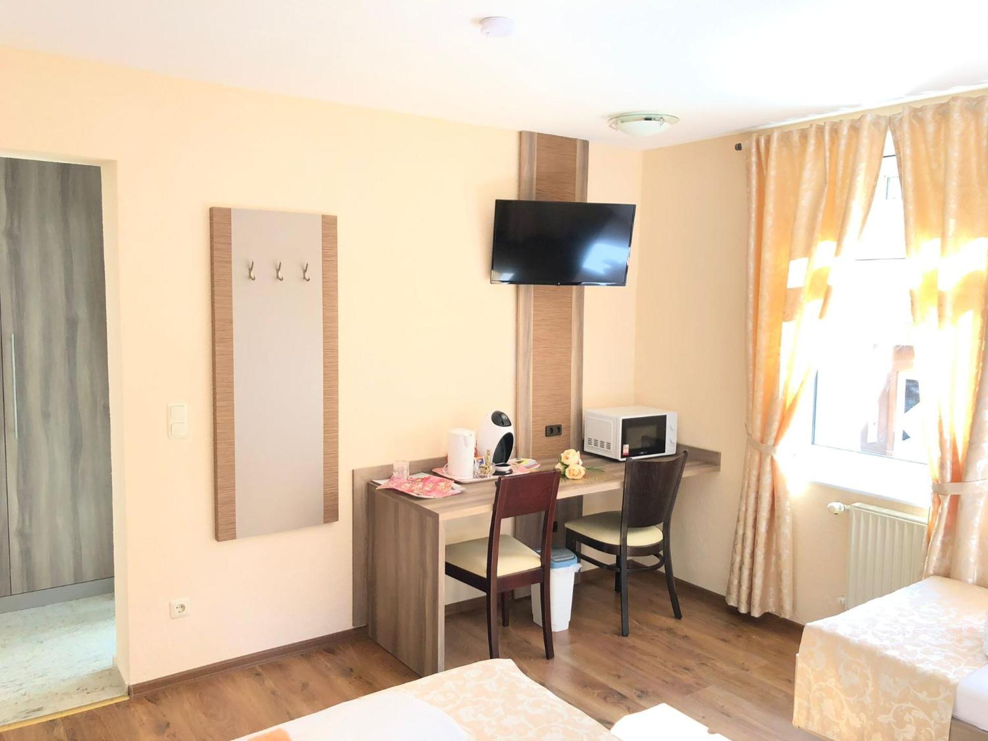 Pension Goldenes Vogtland Adorf ภายนอก รูปภาพ